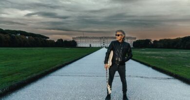 LUCIANO LIGABUE: Reggia di Caserta Foto Alex Pennino